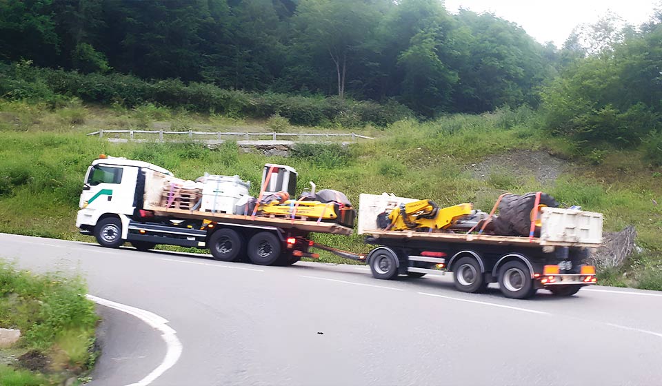 Oyhamburu transport de la pelle araignée